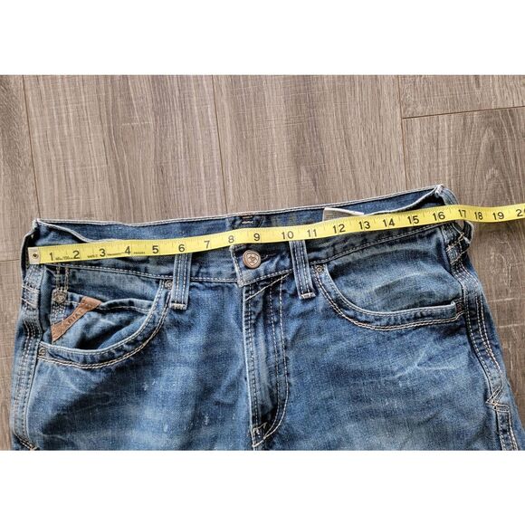 Ariat M5 jeans 32x32 with STAIN! - Picture 5 of 8